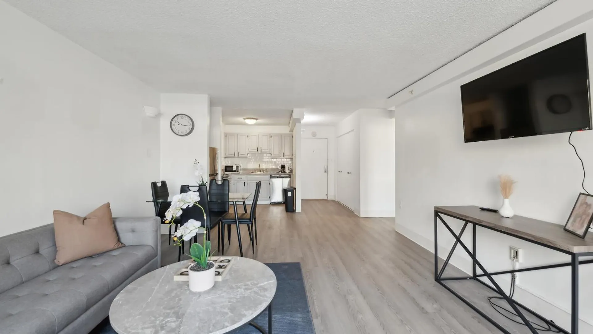 아파트 Legacy At Imperial Village 211 I 1 Bed 1 Bath 리치먼드