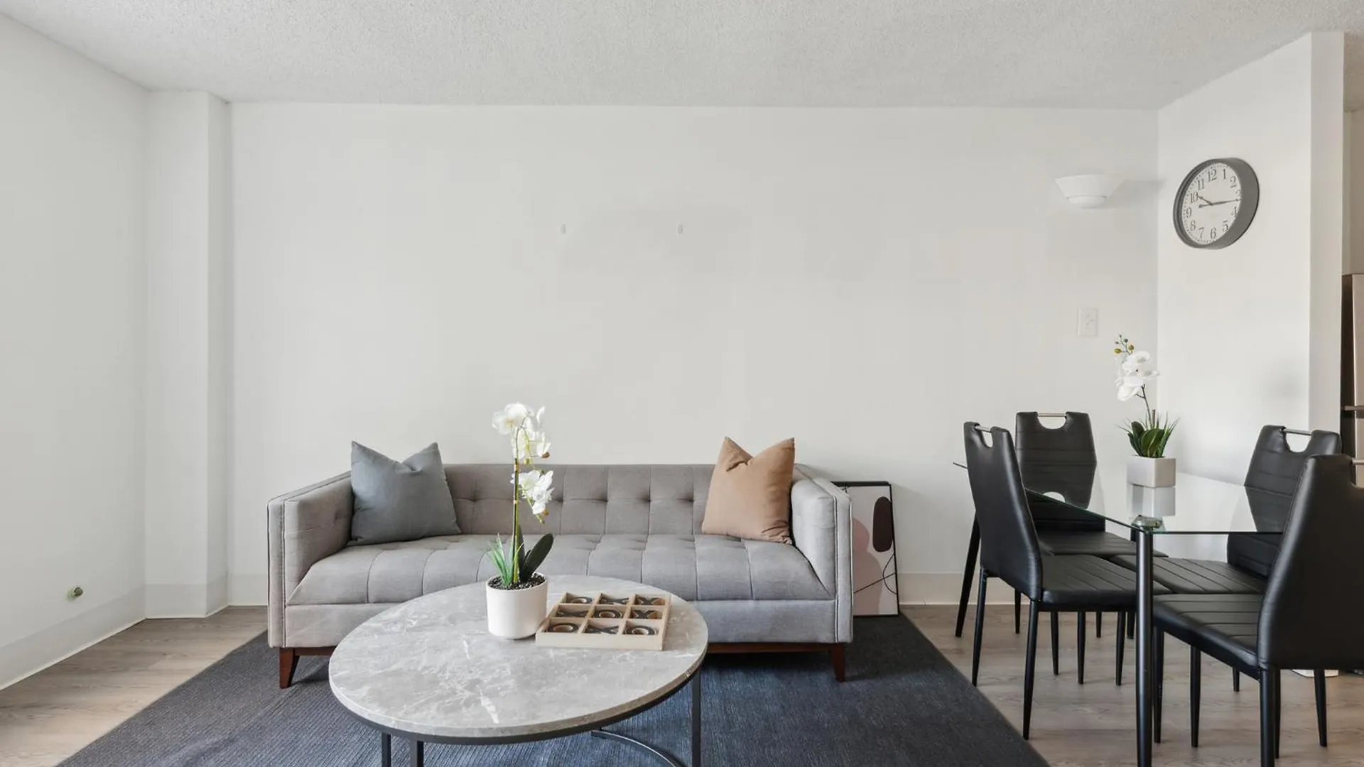 Legacy At Imperial Village 211 I 1 Bed 1 Bath 리치먼드 아파트